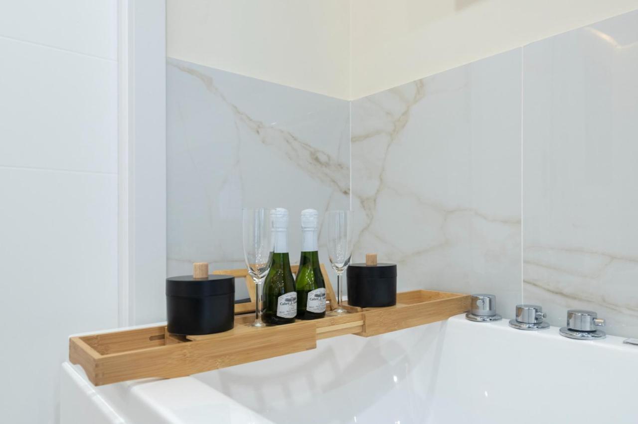 Luxury Apartment Jacuzzi Malaga Ngoại thất bức ảnh