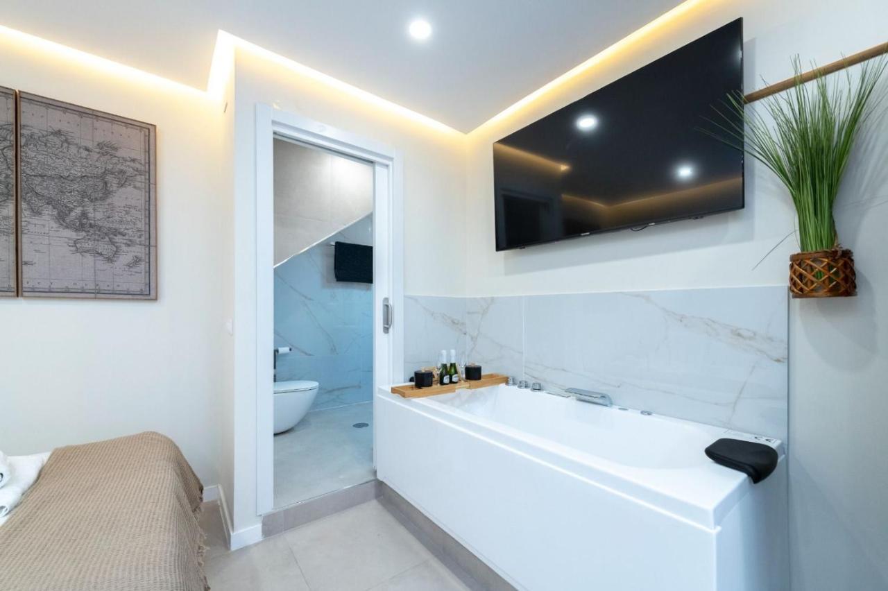 Luxury Apartment Jacuzzi Malaga Ngoại thất bức ảnh